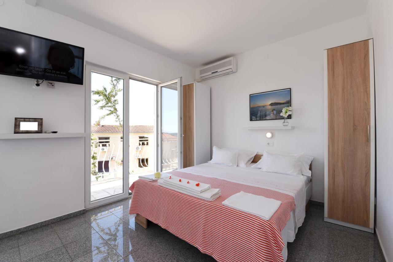 Makarska Sea View Rooms المظهر الخارجي الصورة