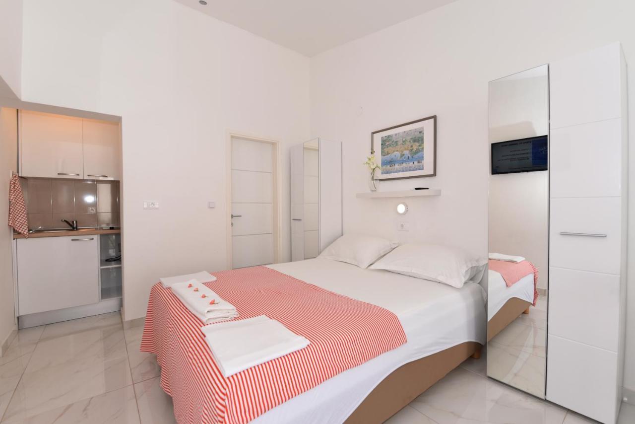 Makarska Sea View Rooms المظهر الخارجي الصورة