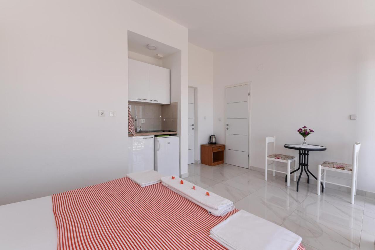 Makarska Sea View Rooms المظهر الخارجي الصورة